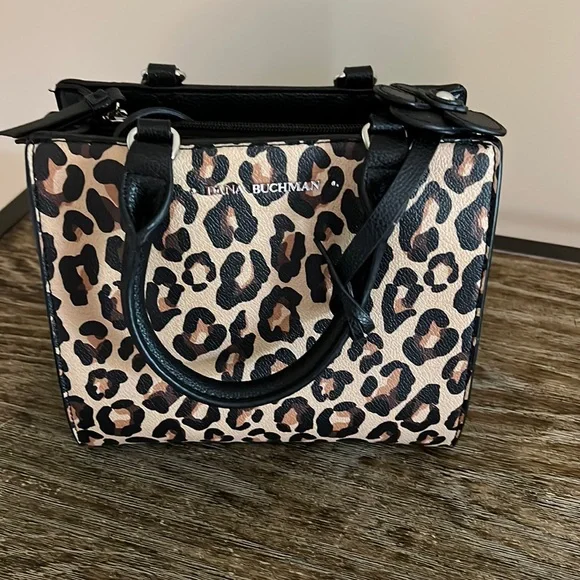 Dana Buchman animal print Never used